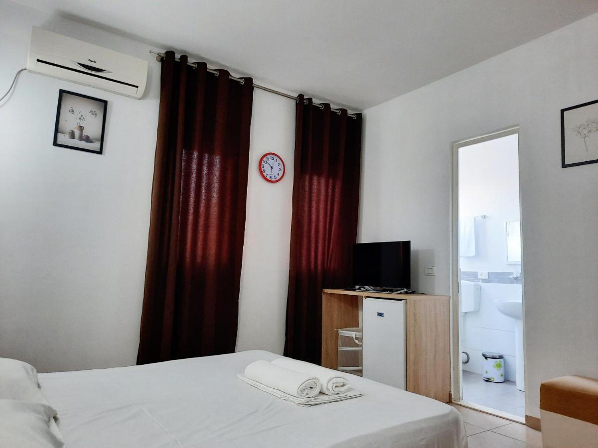 Apartments Alavana Velipoje Ngoại thất bức ảnh